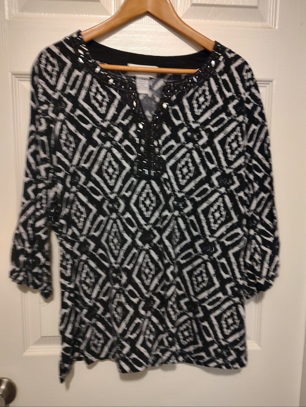 C.D. Daniels Black & White Patterned Top